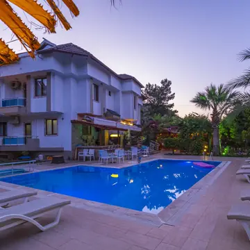 Otel · Gece · Otelimiz · Margarita Otel Adrasan